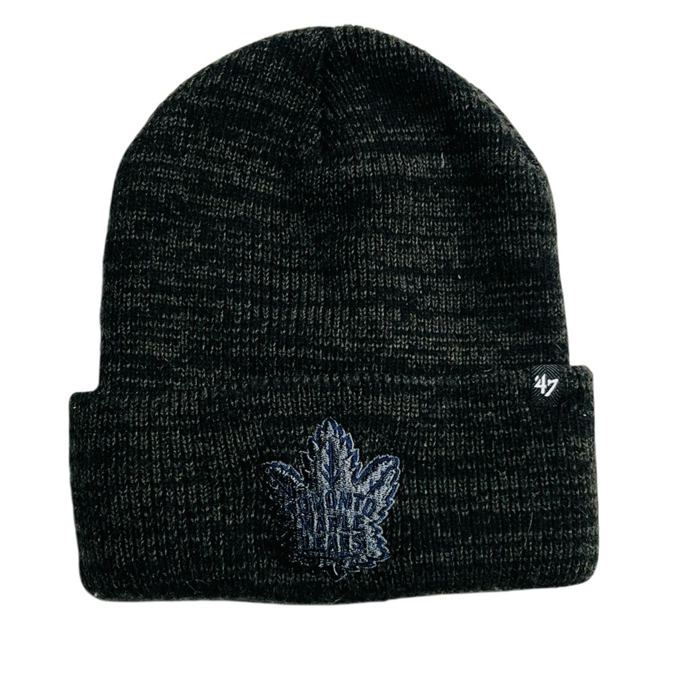 47 Dark Gray Knit Beanie‎ with Leaf Patch